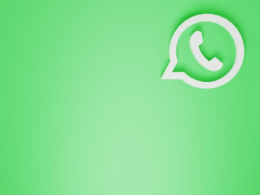 Hate voice messages? WhatsApp lets you read voice messages now