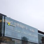 Microsoft shares drop 4.5% while Meta gains 2.5% in Germany