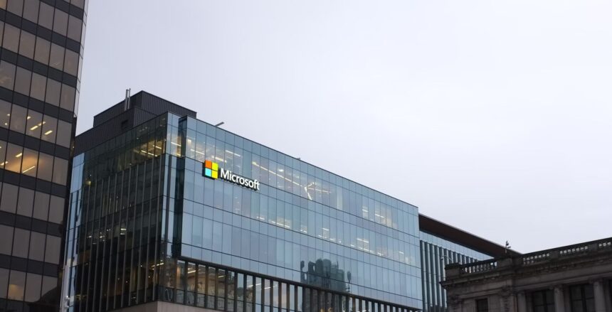 Microsoft shares drop 4.5% while Meta gains 2.5% in Germany