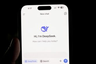 White House considers banning Americans from using DeepSeek