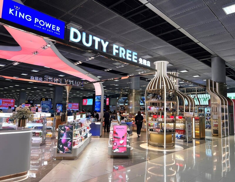 Airports of Thailand (AOT) Has To Compensate King Power 193 Million Baht For Rental Space Takeover