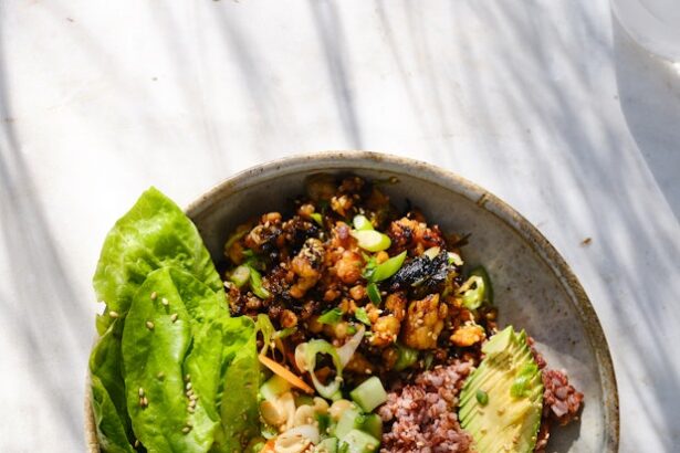 Spicy Tempeh Crumble Bowl