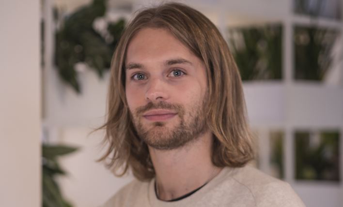 The Inspiring Journey of CryptoCobain: From Tech to Crypto Star