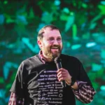 Cardano Foundation Governance Under Spotlight: Hoskinson Speaks Out