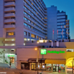 How Hotel Brilliantly Replies To Critical Review: Case Holiday Inn Vancouver-Centre (Broadway)