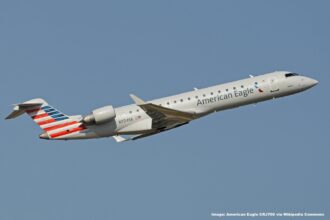 American Airlines Regional Aircraft Collides With Helicopter At DCA, Crashes Into Potomac River