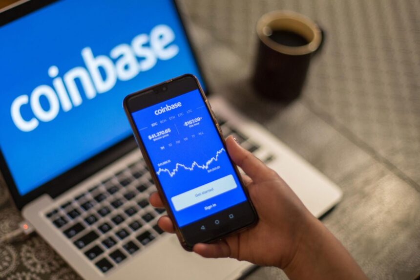 Bitcoin Coinbase Premium Index Flips Bullish, Here’s Price Reaction