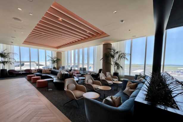 Chase Sapphire Airport Lounges: Where to Find Them & How to Get In