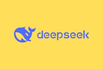 How to setup DeepSeek-R1 easily for free (online and local)?