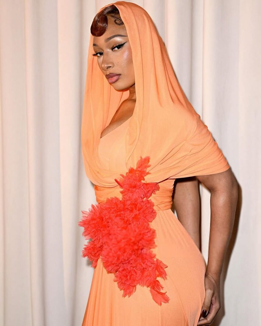 Rapper Megan Thee Stallion Wears Her First Couture Gown by Giambattista Valli to the Brands SS25 Couture Show