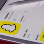 7% jump: Is Snap the social media stock to invest in 2025?