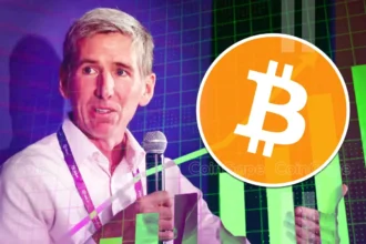 Bitwise CIO Predicts Altcoin Rally Amid Institutional Crypto Optimism