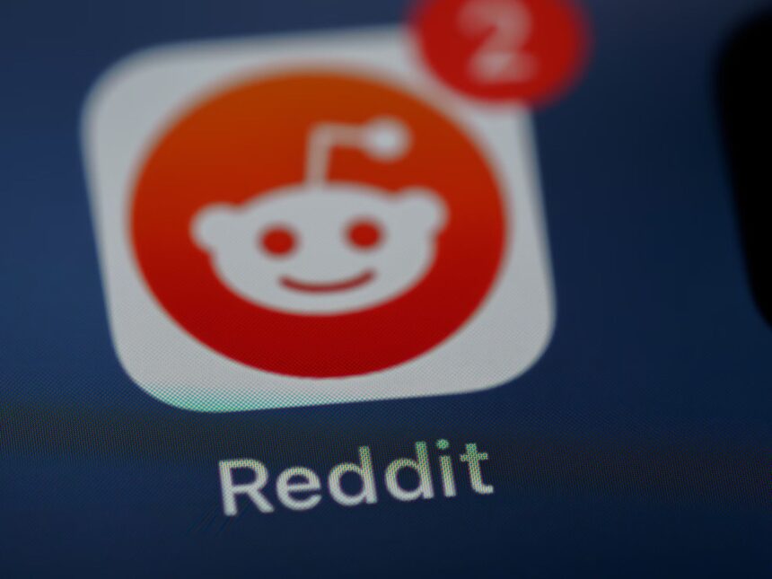 Reddit shares nosedived 13% and it was no surprise for this reason