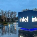 Intel drops 4% again: Are investors losing faith already?