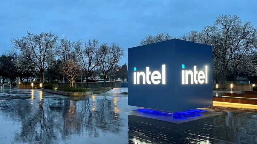 Intel drops 4% again: Are investors losing faith already?